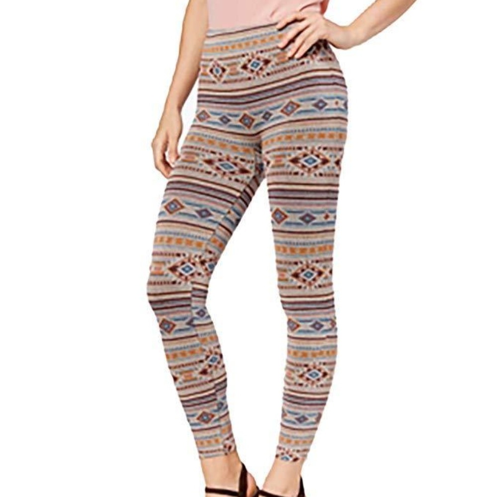 First Look Navajo Stripe Seamless Leggings Multi
